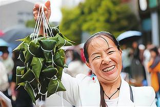 桑切斯：智利队的年轻人满场飞奔，我们需要这种为队友跑动的球员